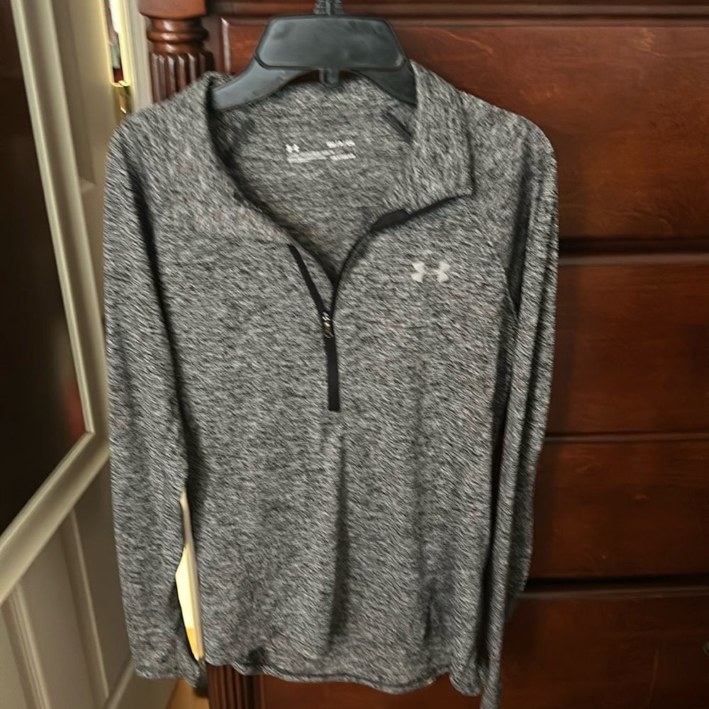 Women’s shirts